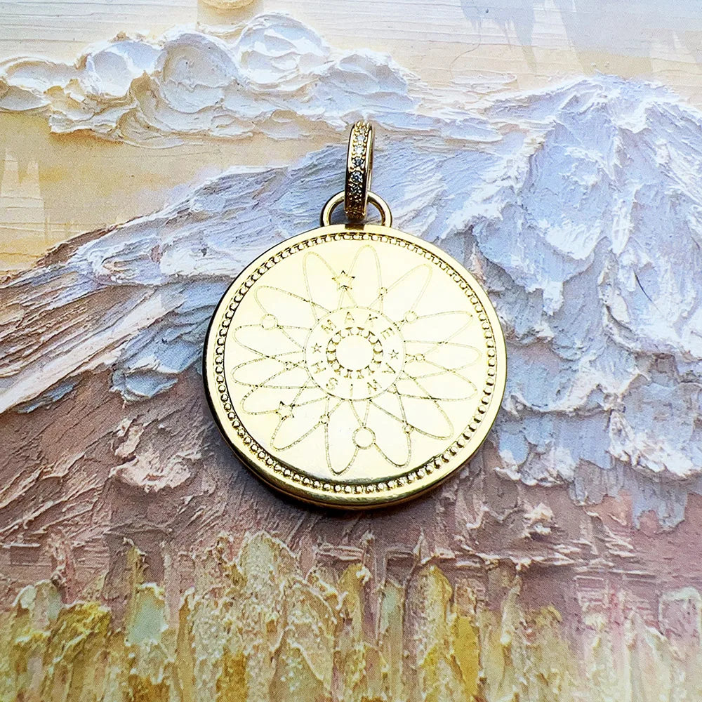 Wheel of Fortune Amulet Guld Hänge 925 Sterling Silver